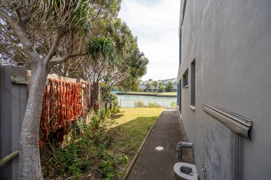 4 Bedroom Property for Sale in Royal Alfred Marina Eastern Cape